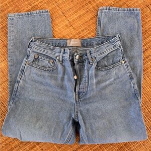 Everlane “The Cheeky Jean”